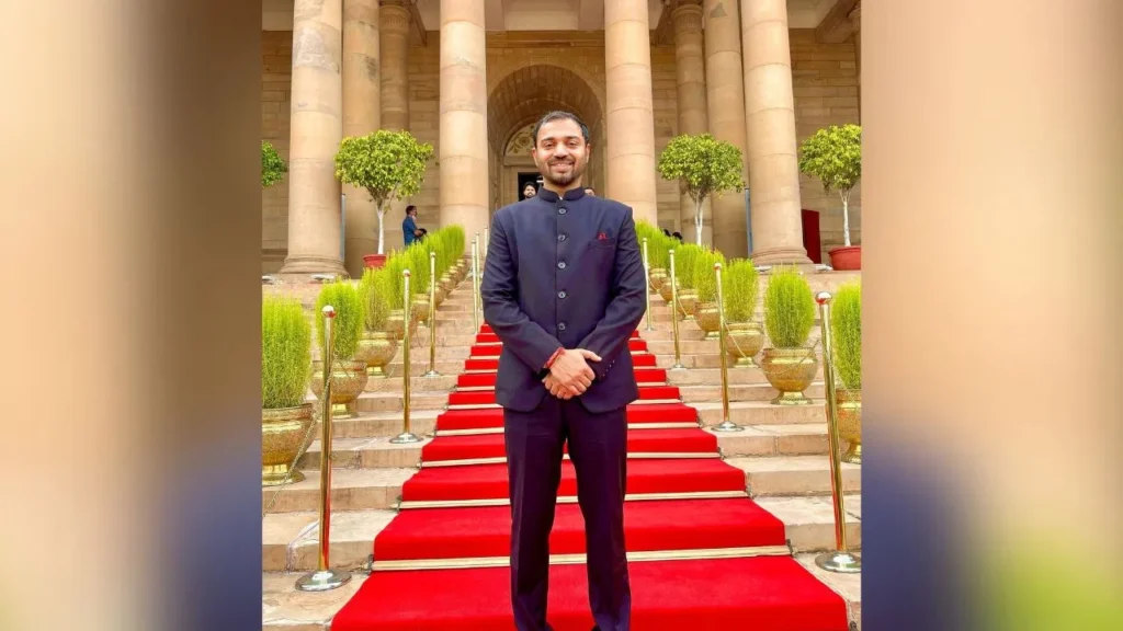 Pradeep Singh IAS Topper